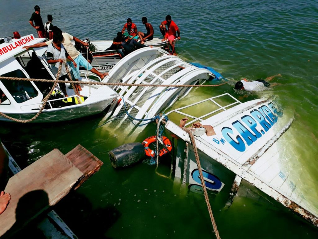 Equipes trabalham na busca de desaparecidos após naufrágio de um barco no Rio Xingu, na região de Ponte Grande do Xingu, entre Porto de Moz e Senador José Porfírio, no Pará — Foto: Paulo Vieira/Arquivo Pessoal
