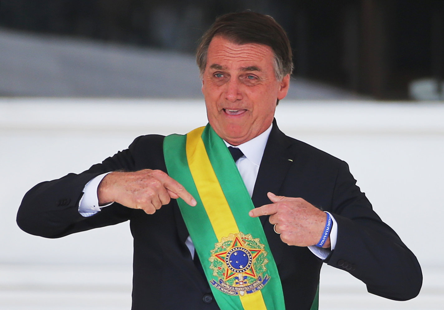 Bolsonaro diz que hoje "bate o martelo" sobre reforma da ...