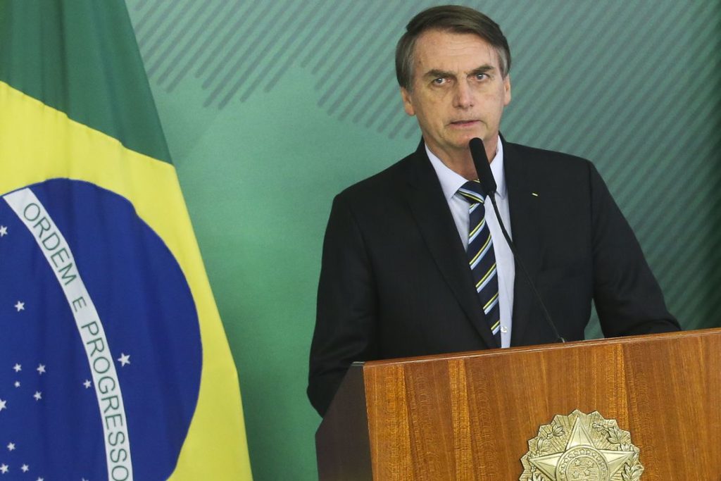 Bolsonaro indica Nestor Forster para embaixada do Brasil em Washington
