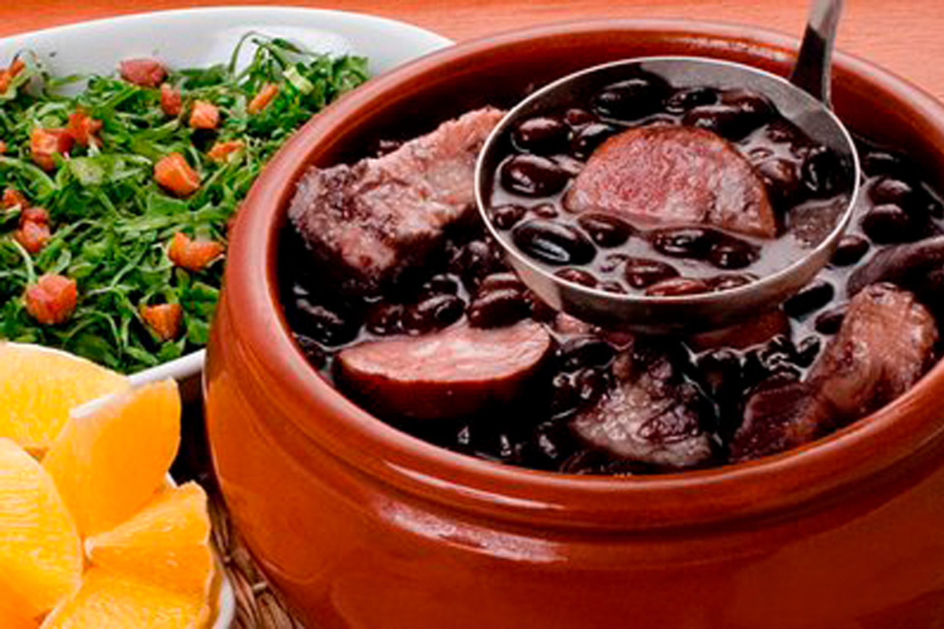 AMA se organiza e realiza feijoada para angariar recursos Correio de