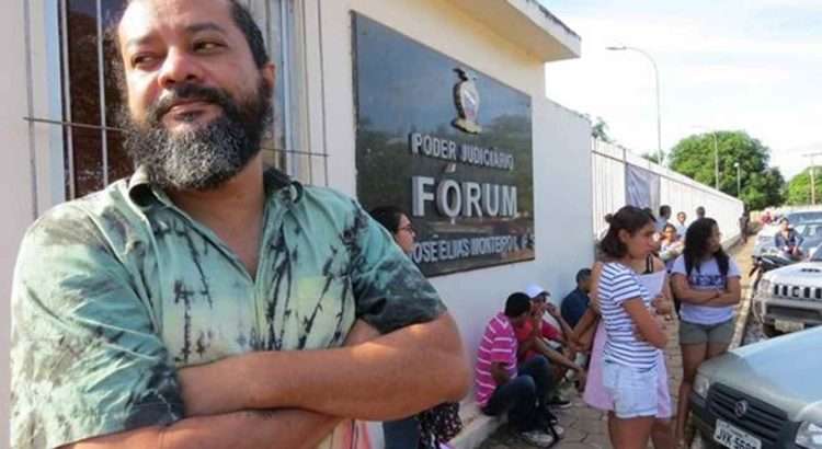 Entidades farão ato público em solidariedade ao professor Evandro