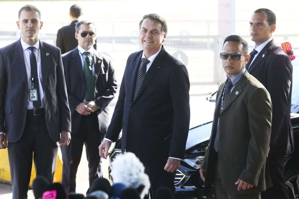 "Não tem lado A ou lado B", diz Bolsonaro sobre situação do PSL