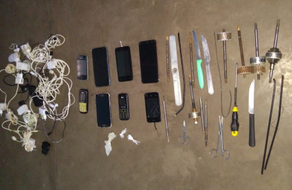 Marabá: Armas artesanais, drogas e celulares são apreendidos no Crama