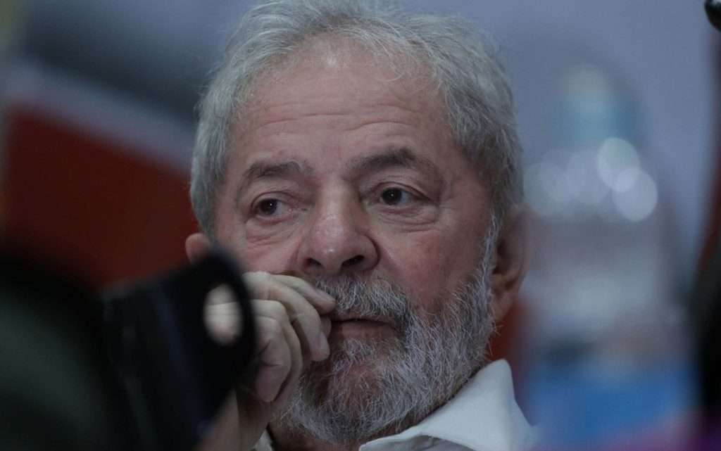 Relator no TRF4 condena Lula a 17 anos de prisão em caso do sítio