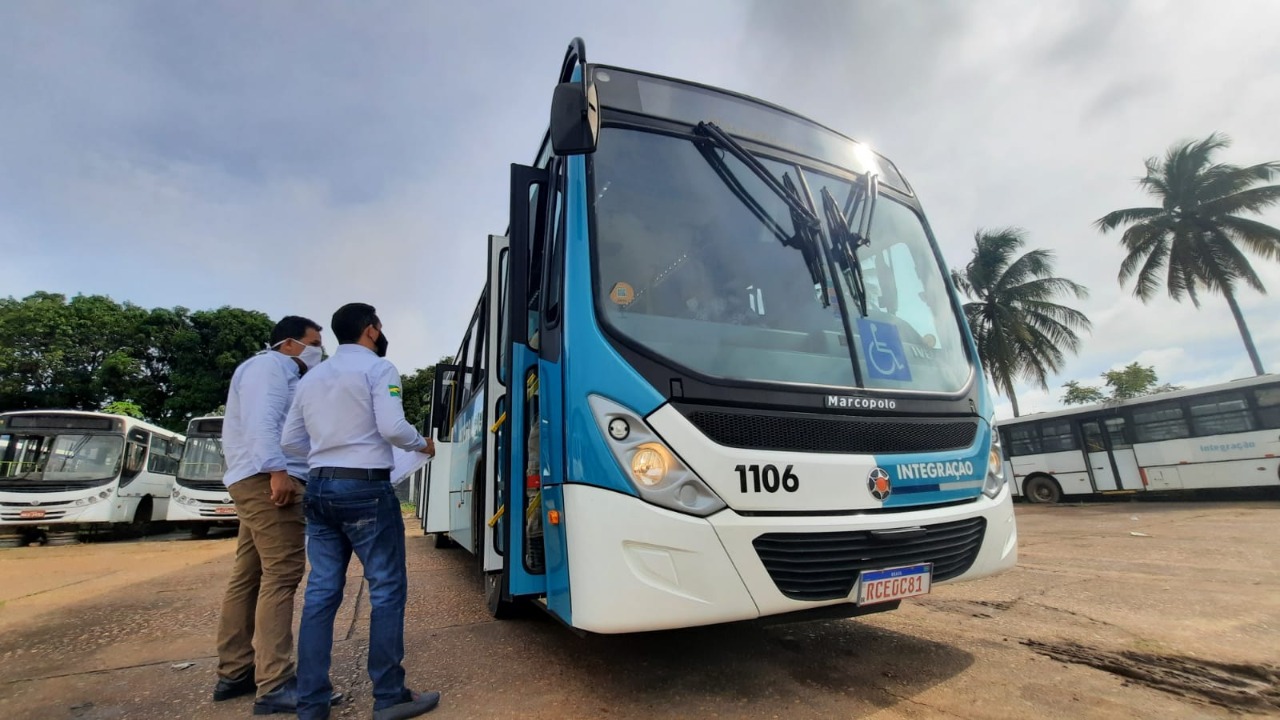 Usuários de ônibus terão mais veículos à disposição nos dias de