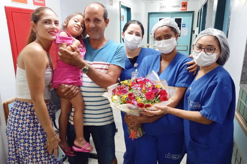 Família viaja km para agradecer profissionais de saúde do Hospital de Marabá Correio de