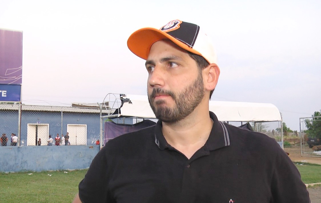 na-resenha-correio-de-caraj-s