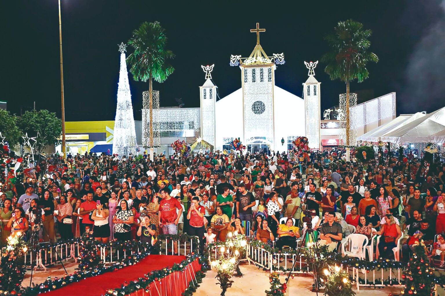 Praça da Cidade Nova brilha com o 16º Natal Encantado