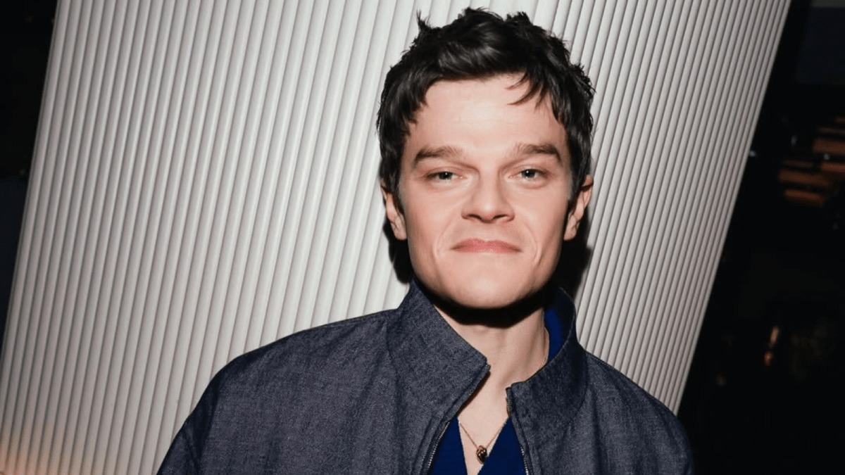 Quem é Robert Aramayo, ator que superou Chalamet e DiCaprio no Bafta