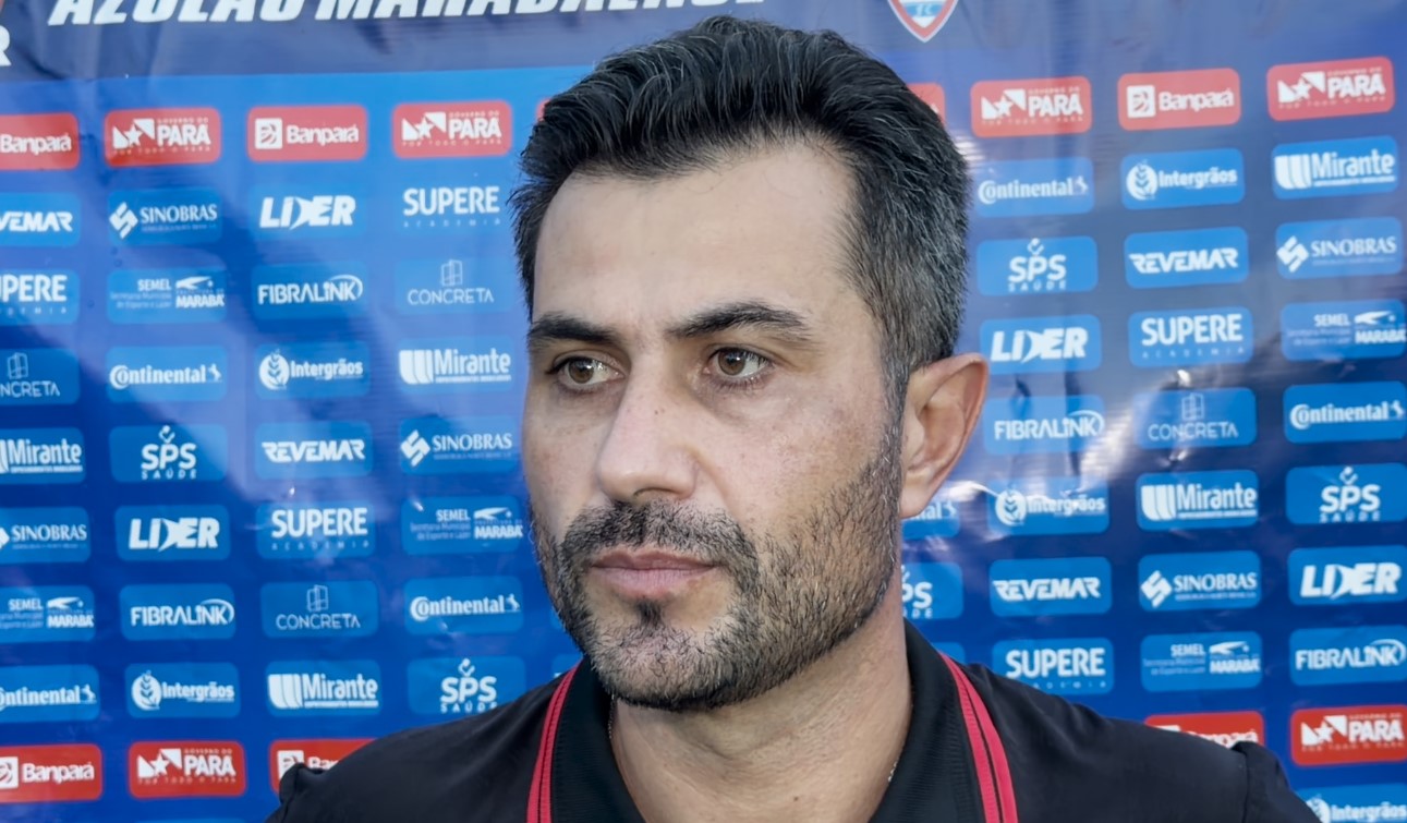 Ausência de centroavante incomoda técnico do Águia