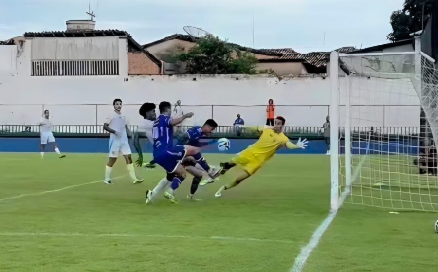 Águia de Marabá goleia Oratório e assume liderança isolada do grupo na Série D