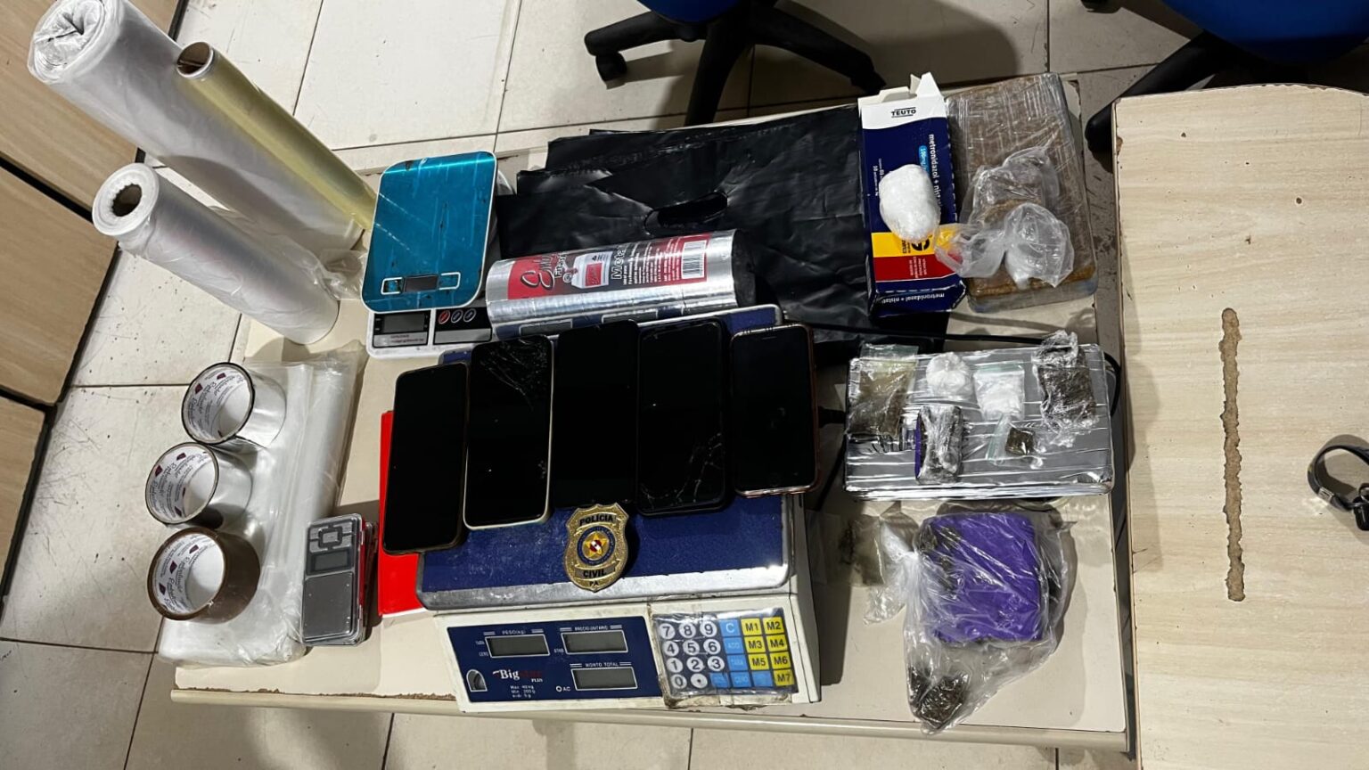 Casal suspeito de ‘disque-entrega’ de cocaína é colocado em liberdade