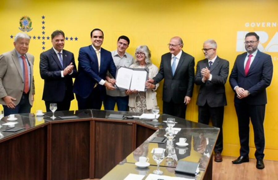 Parque Nacional dos Campos Ferruginosos receberá R$ 2,8 milhões para impulsionar turismo sustentável