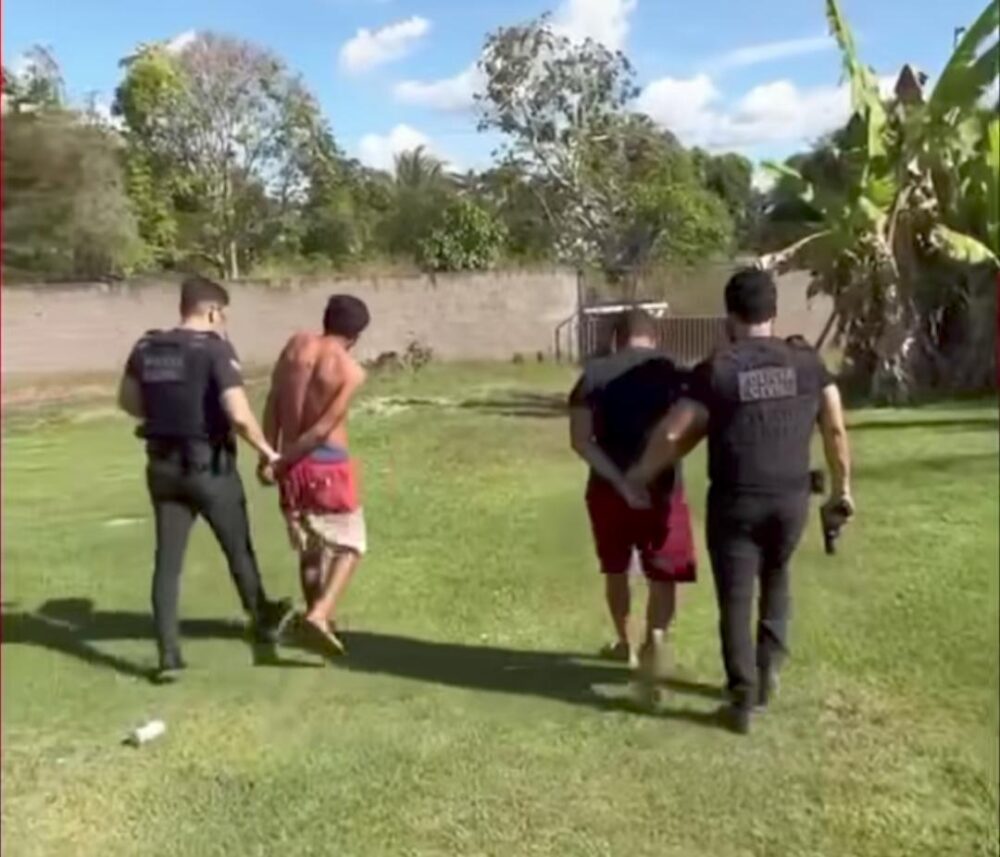 Polícia Civil cumpre mandados e prende dois suspeitos durante operação em Vila Itaipava