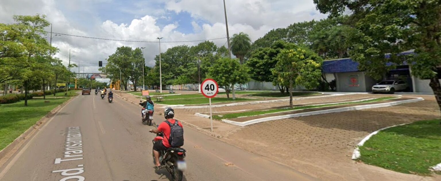 Jovem sem CNH atropela e mata idosa na faixa de pedestres em frente ao Hemopa