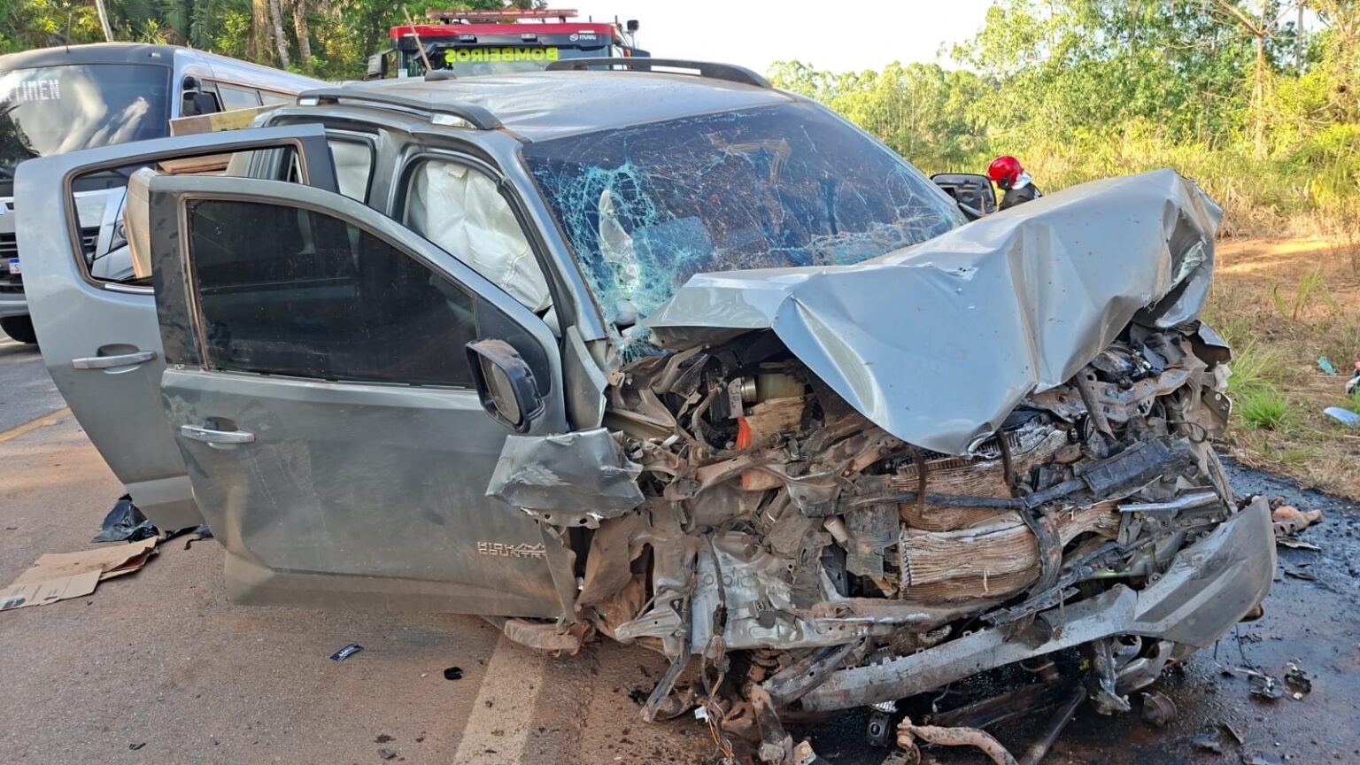 Acidente com duas caminhonetes deixa um morto e feridos em Novo Repartimento