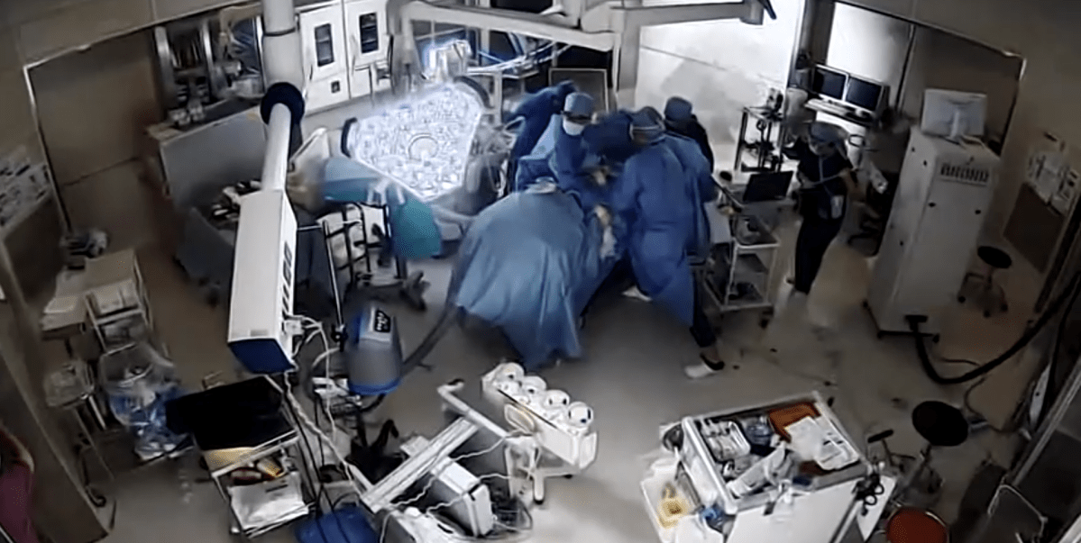 Médicos no Japão são surpreendidos por terremoto durante cirurgia