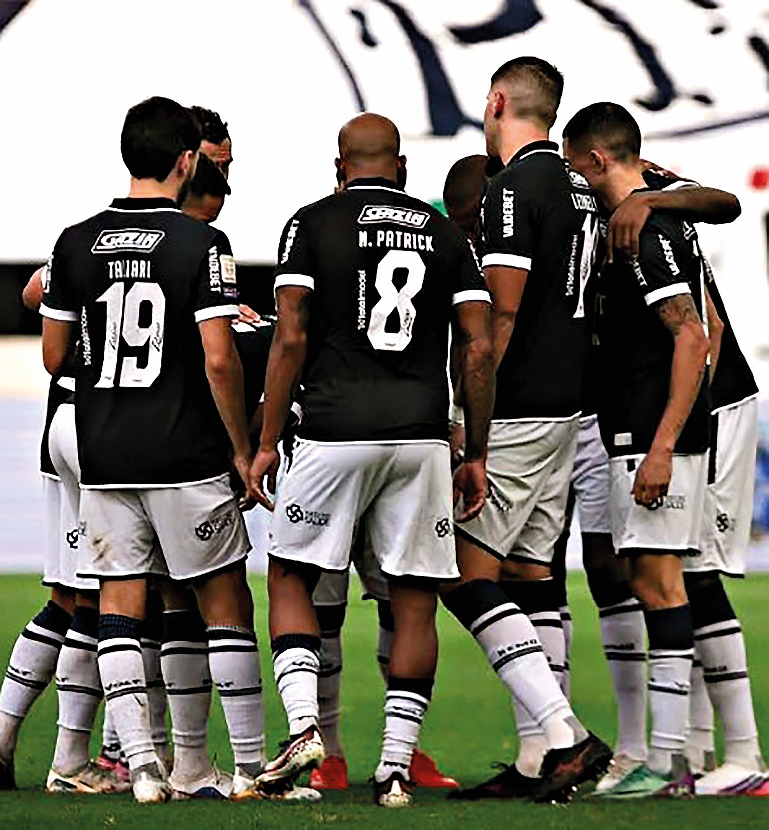 Remo visita o Bahia em busca de reação no Brasileirão