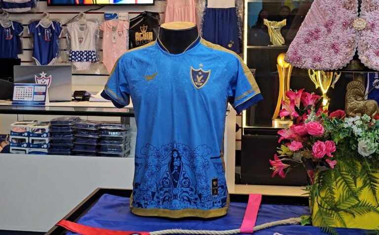 Águia de Marabá lança camisa oficial alusiva ao Círio de Nazaré